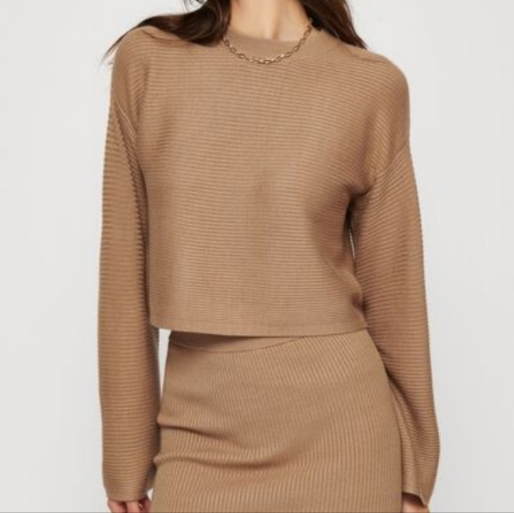 Dynamite wide sleeve crew neck sweater